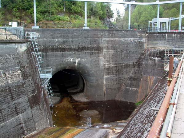 Invergarry Dam - Spillway Tunnel
