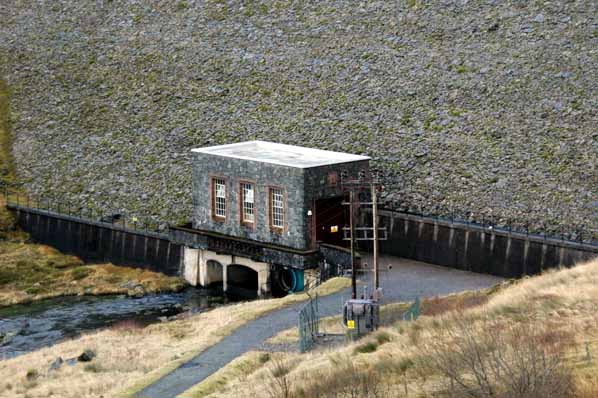 Quoich Dam