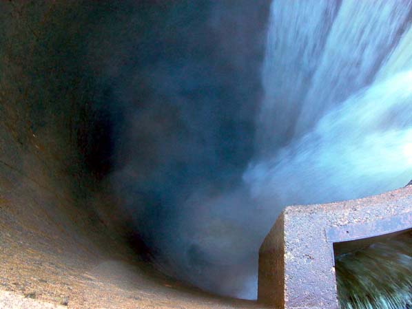 St. Fillans surge shaft