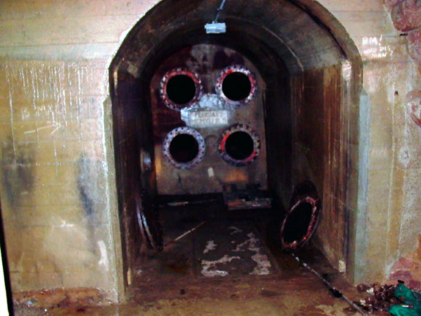 Inchindown - Secondary portal: access to first tank