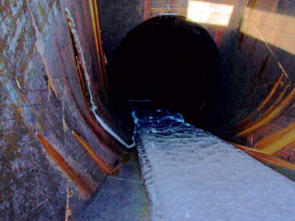 Clachan surge shaft - low water